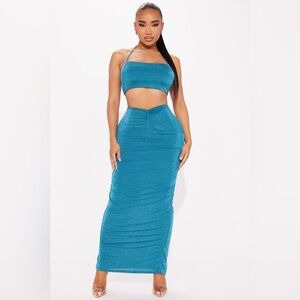 🖤BNWT Fashion Nova Sunset Views Maxi Skirt Set🖤